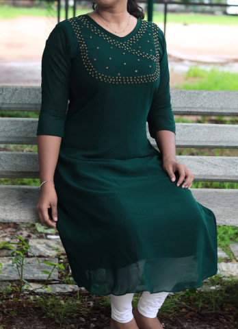 Georgette  Kurti