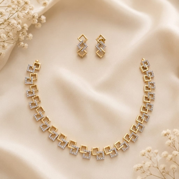 TRADITIONAL NECKLACE SET